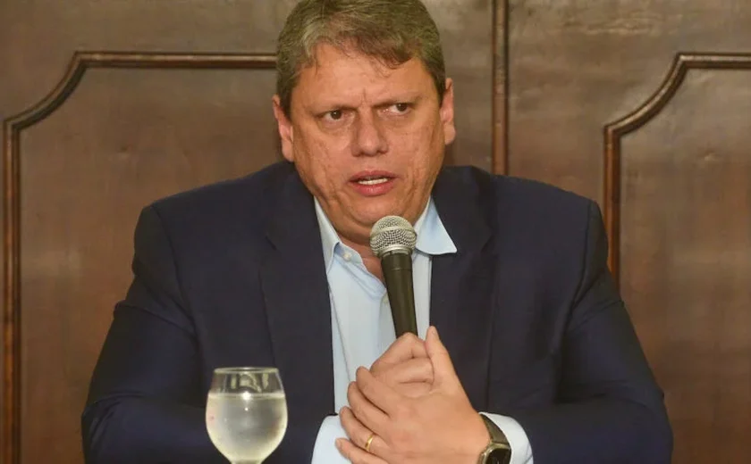 'Central de compras' e cortes: entenda o plano lançado por Tarcísio para abrir espaço no orçamento de São Paulo