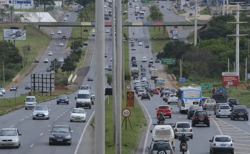 CCR inicia eletrificação de sua frota operacional em rodovias com 15 veículos em 2025