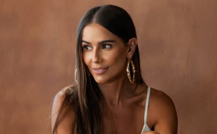 Deborah Secco diz que vai retirar silicone para viver caminhoneira no cinema