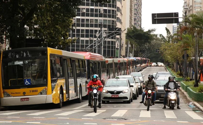 Coalizão entrega ao governo plano de descarbonização no transporte que pode atrair R$ 600 bi