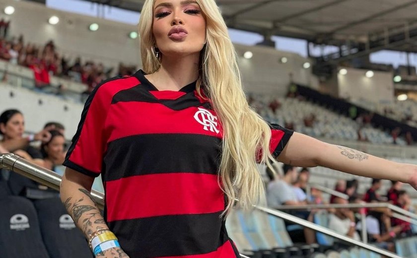 No Dia dos Namorados, Karoline Lima se declara para Léo Pereira, do Flamengo: ' homem de verdade'
