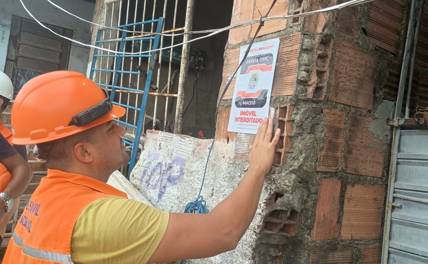 Defesa Civil de Maceió retira 130 famílias das áreas de risco