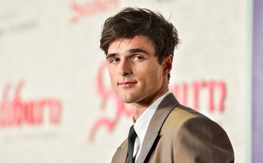 'Água da banheira de Jacob Elordi': estrela de 'Saltburn' avalia velas feitas por fãs com seu cheiro; entenda