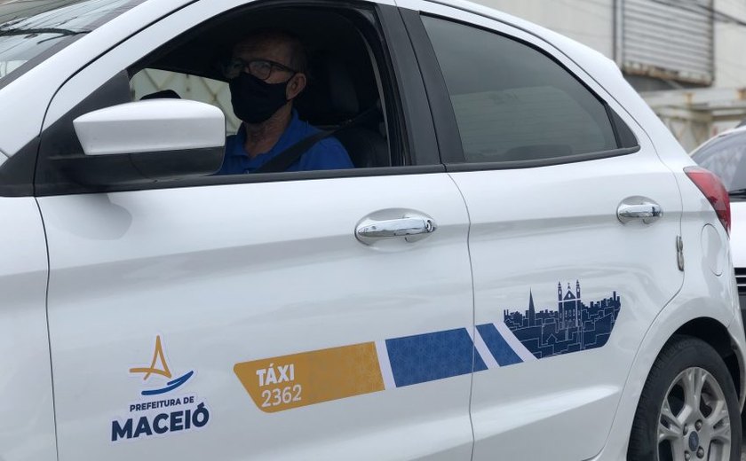 SMTT altera local para adesivação de Taxis