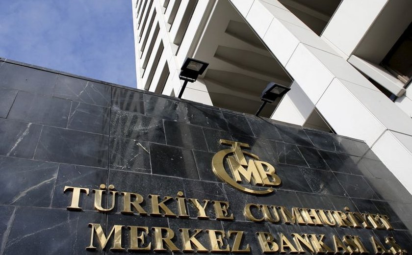 Turquia: BC mantém juro em 14% pela 7ª vez seguida, apesar da inflação disparada
