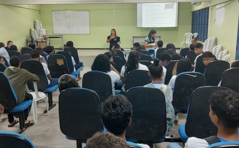 “OAB nas Escolas” leva educação e cidadania a alunos da rede pública de ensino