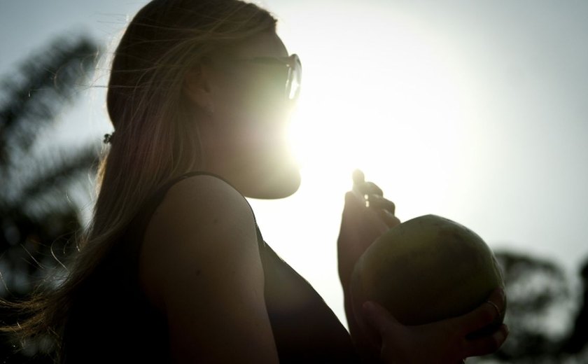 Vai curtir o carnaval? Veja como enfrentar o calor