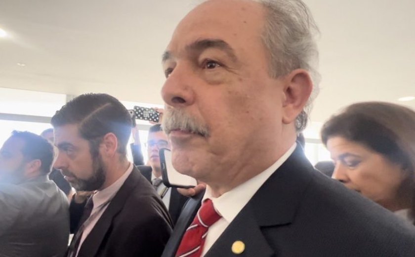 Mercadante diz que governo tenta há meses acertar com Tarcísio assinatura de aporte no Rodoanel