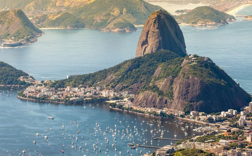 Cidades brasileiras sob ameaça: o avanço do mar e os riscos para a população