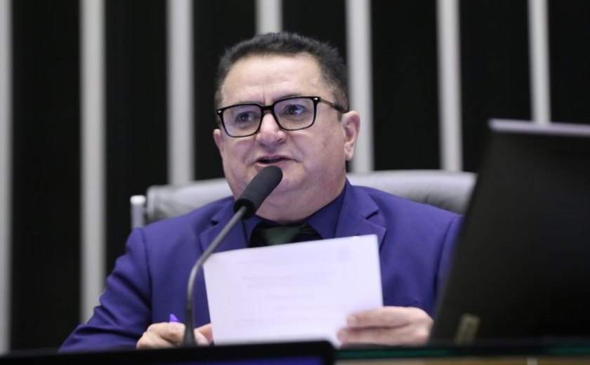 Comissão aprova determinação de que escolas substituam sinais por música pra preservar aluno com autismo