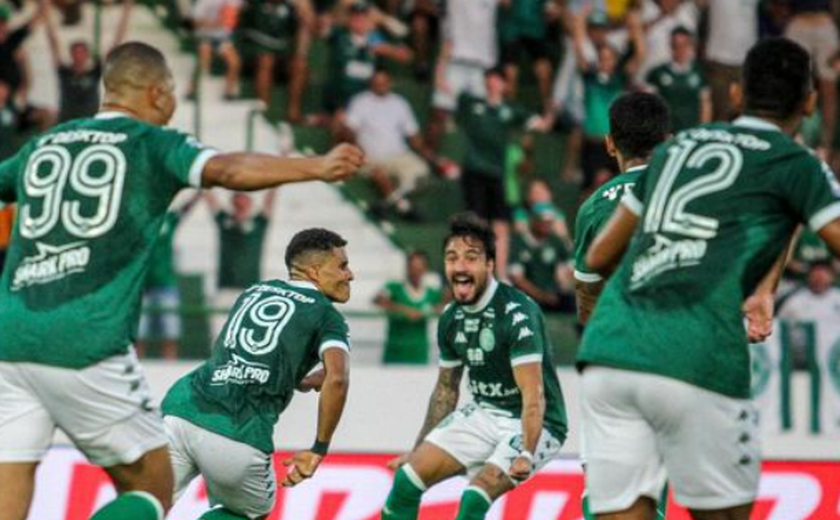 Com gols de talismãs, Guarani faz 2 a 0 no Botafogo e vence a primeira na Série B