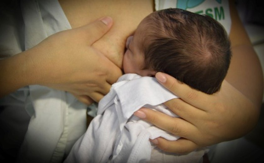 Kit de aleitamento materno é distribuído pela Secretaria de Saúde a municípios