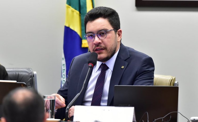 Especialistas fazem sugestões para aprimorar projeto de proteção a crianças no ambiente digital