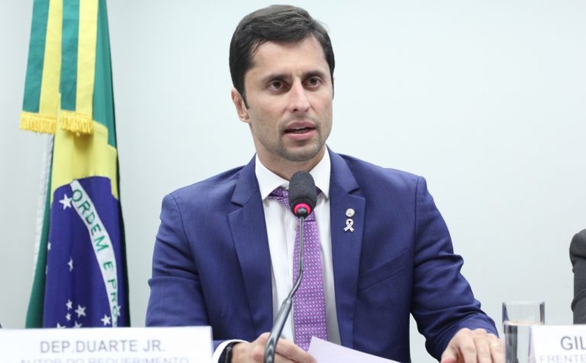 Comissão aprova indenização para agente de saúde que usar transporte próprio para trabalhar