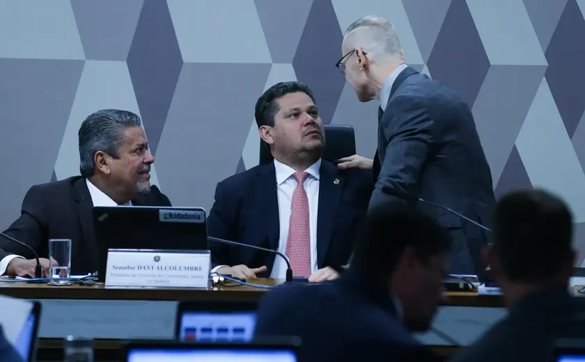 Incentivo a idosos nas universidades é aprovado na CDH