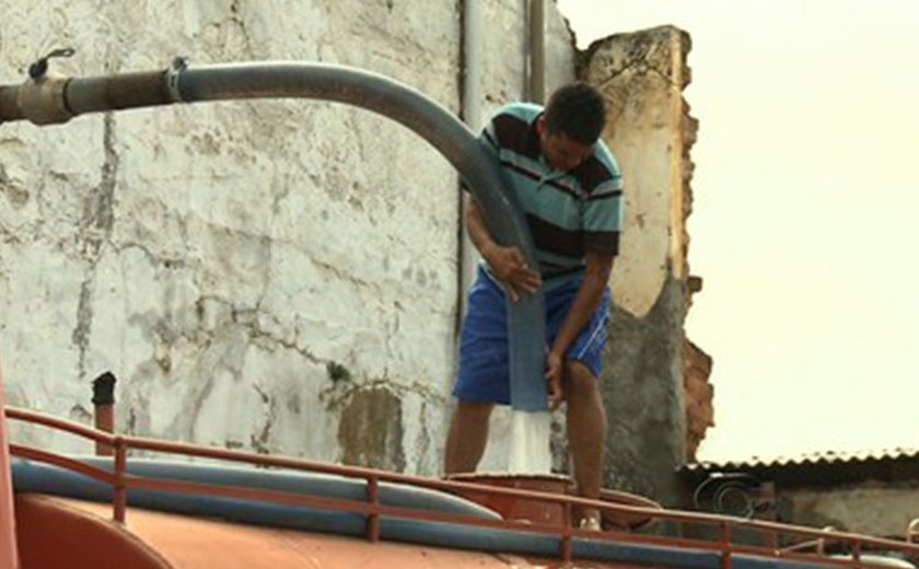 Alagoas recebe R$ 10 milhões para abastecer cidades com carros-pipa