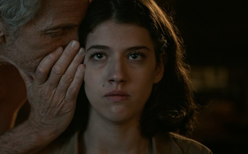 Um embate entre razão e consciência no longa ‘Anna’ de Heitor Dhalia