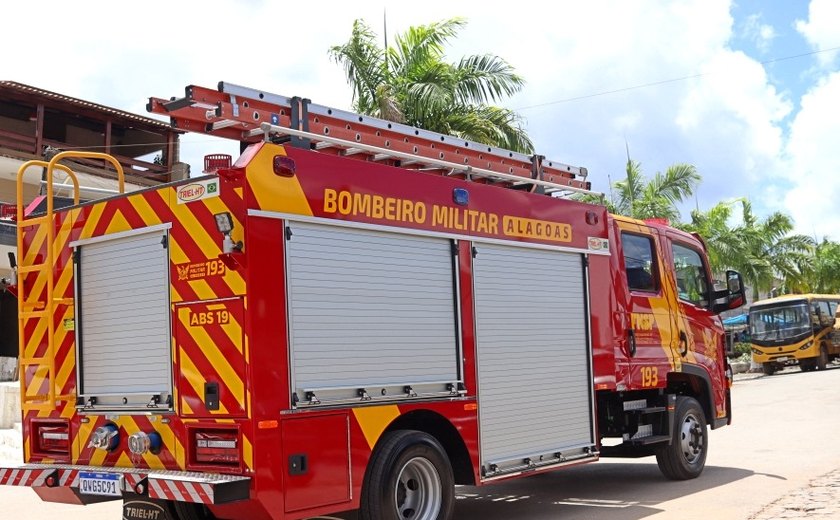Ônibus escolar é atingido por incêndio na zona rural de São José da Laje