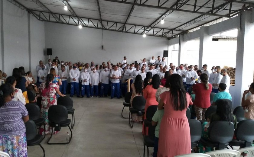 Núcleo Ressocializador da Seris promove ação dedicada ao mês das mães
