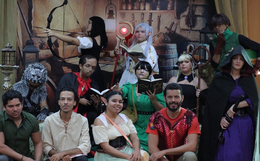 Evento reúne praticantes de swordplay em Maceió e fortalece cultura medieval no estado
