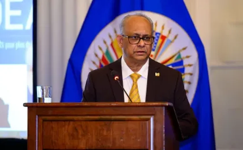 Em crise, OEA elegerá surinamês secretário-geral