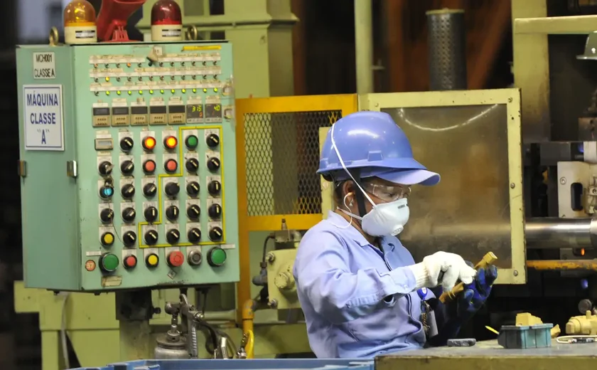 Restrições à exportação de matérias-primas críticas aumentam com maior demanda, avalia OCDE