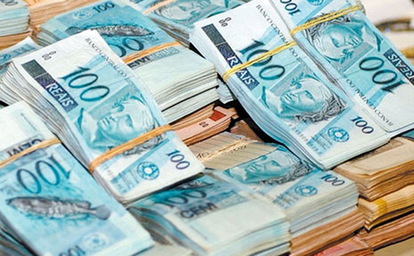 Pagamento antecipado: Prefeitura de Maceió libera salários de junho nesta quarta-feira