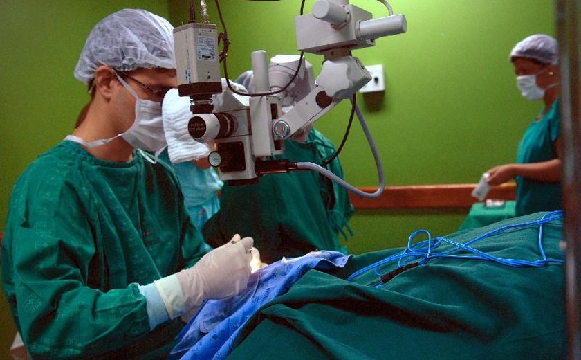 Restaurantes oferecem descontos de até 50% para quem já fez cirurgia bariátrica. Veja como obter
