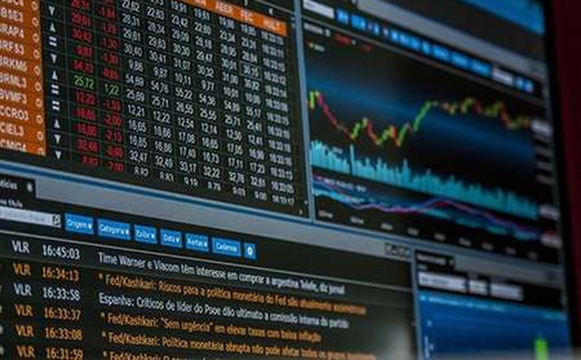Apesar de temor com covid-19, Ibovespa sobe com Petrobras