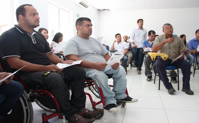 Secretaria do Trabalho oferta mais de 200 vagas para pessoas com deficiência