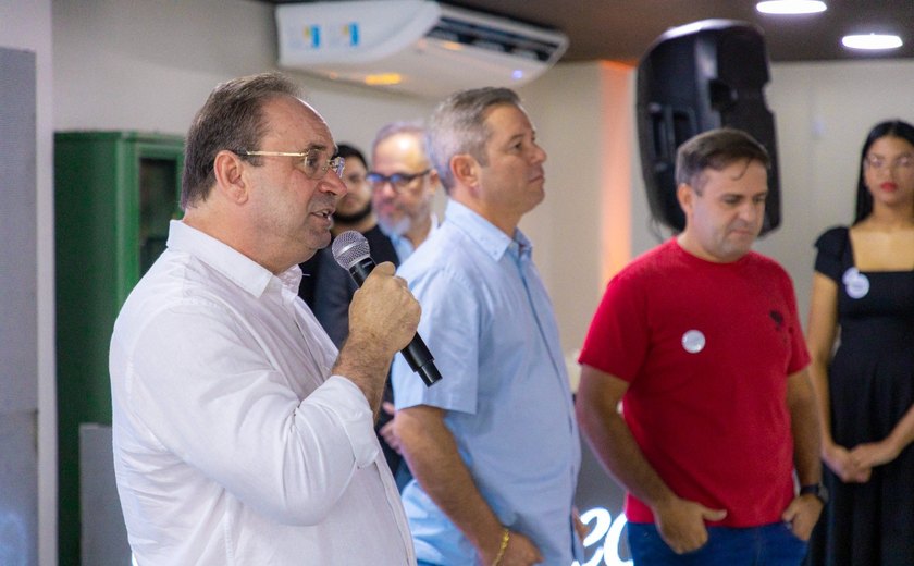 Prefeito Luciano destaca a força econômica de Arapiraca durante inauguração de loja select