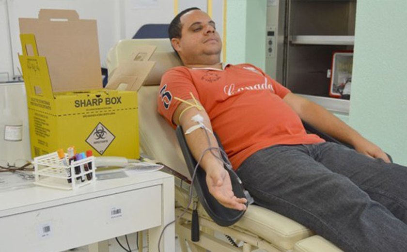 Unidade móvel do Hemoal estará na Ponta Verde nesta quarta-feira