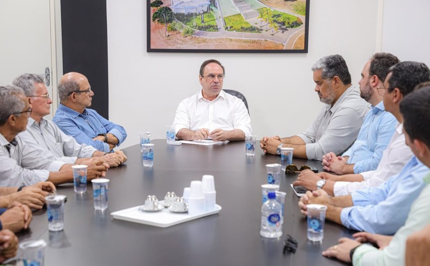 Prefeito Luciano garante renovação de lei que cede imóvel a escola profissionalizante do Senac