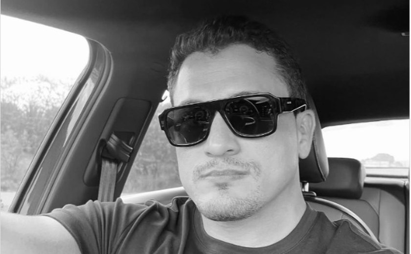 Deputado Fernando Pereira cobra punição para envolvidos na morte de Adriano Farias, um ano após o seu assassinato