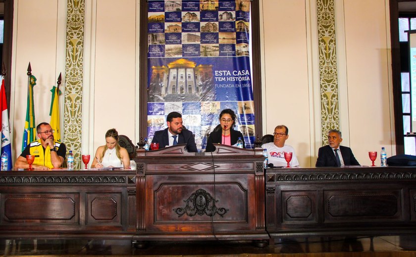 “Pensar mobilidade urbana é mais do que abrir vias” defende Teca Nelma em audiência pública sobre Corredor Vera Arruda