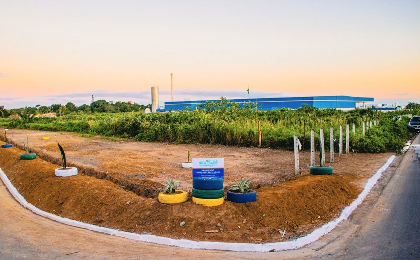 Prefeitura de Arapiraca transforma antigos pontos de lixo em espaços limpos e preservados