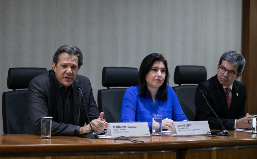 Em meio à desconfiança do mercado com fiscal, Haddad e Tebet endossam agenda para conter gastos