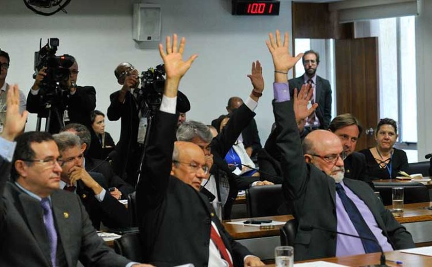 Convocação de filho de Lula e de ex-ministros é rejeitada por CPI do Carf
