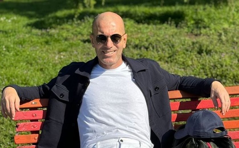 Bayern de Munique negocia com Zidane como novo técnico, afirma jornal espanhol