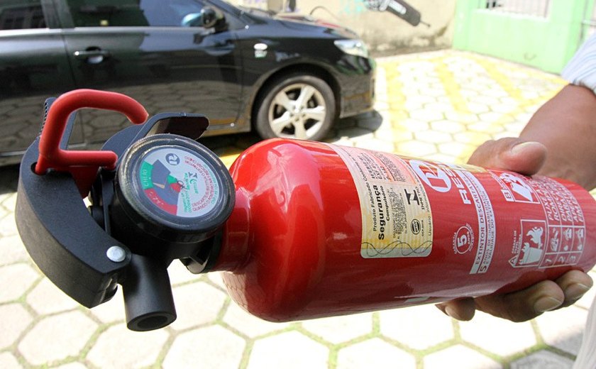 Multas por uso irregular de extintor de incêndio em veículo podem ser perdoadas