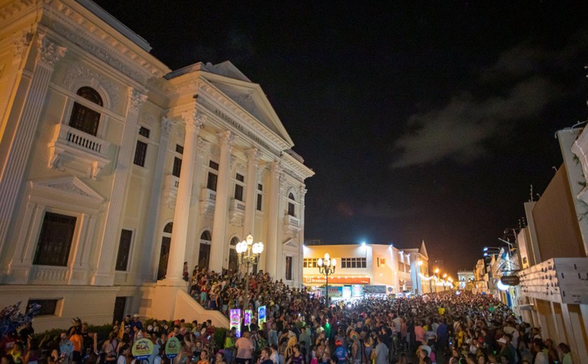 Carnaval Criativo: É o Tchan, Bloco dos Garis e Geraldo Cardoso são algumas das atrações desta terça-feira (21)