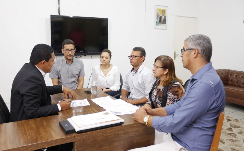 Prefeitura de Palmeira inicia pagamento de servidores nesta sexta (30)