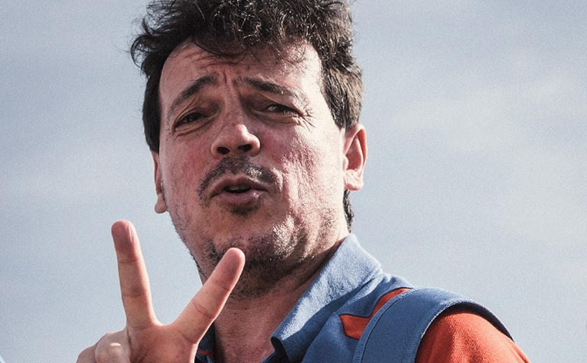 Vasco acerta a contratação do técnico Fernando Diniz até o final de 2026