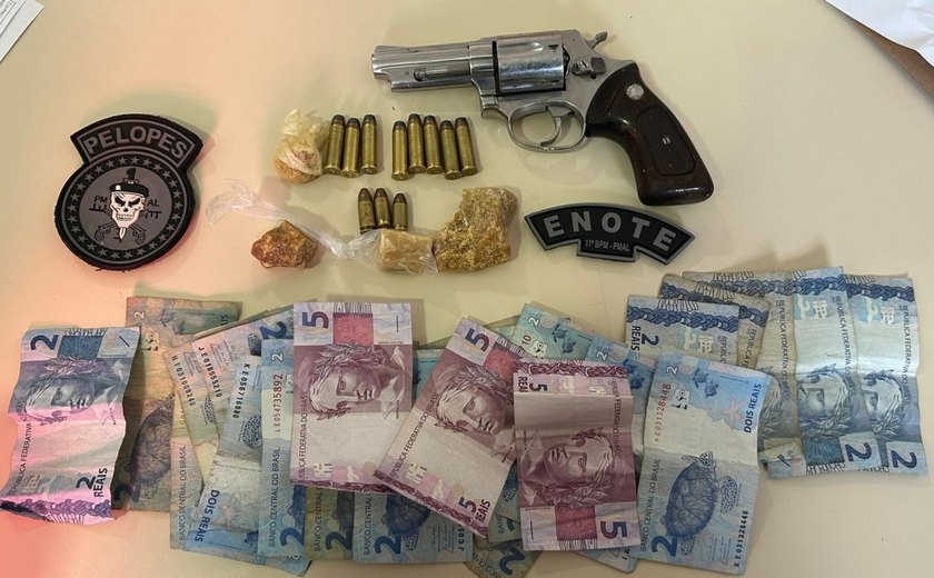 Polícia apreende arma e drogas em Matriz do Camaragibe e Penedo; foragido por homicídio é preso