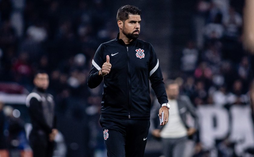 Corinthians demite António Oliveira, e Brasileirão chega a oito trocas de técnico