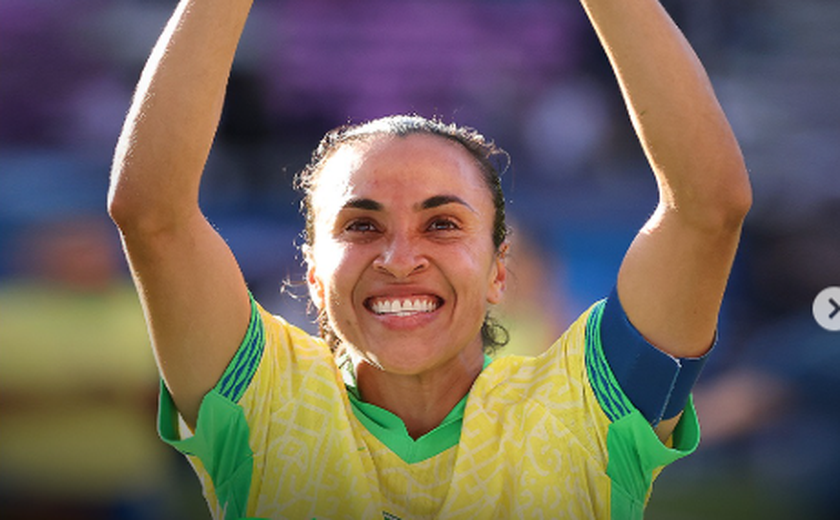 De volta à seleção brasileira, Marta diz que Copa no Brasil 'representa um sonho'