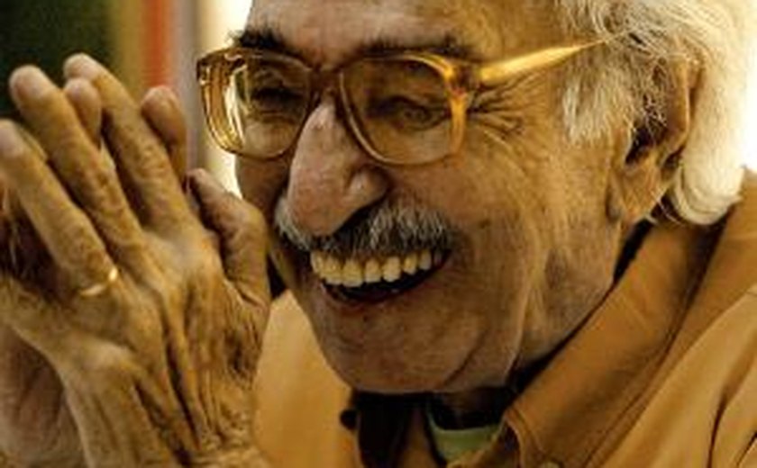 Poeta Manoel de Barros morre aos 97 anos