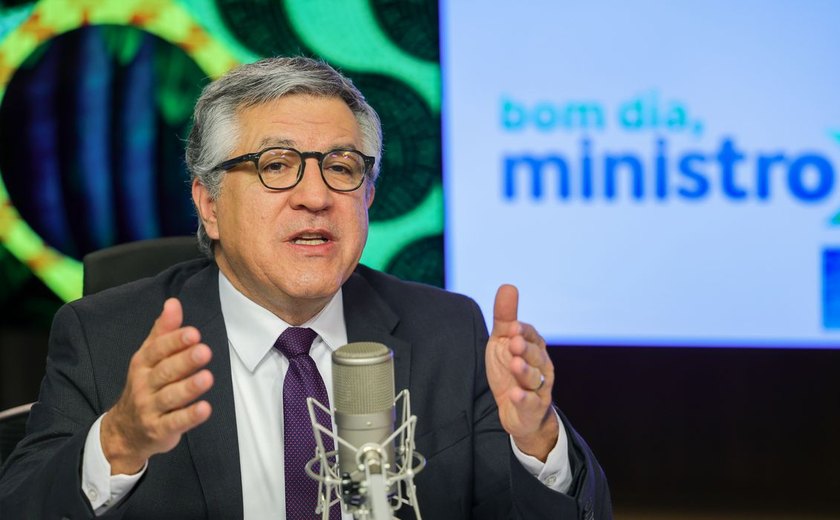 Padilha: Brasil é mediador e só fala sobre Venezuela depois das atas