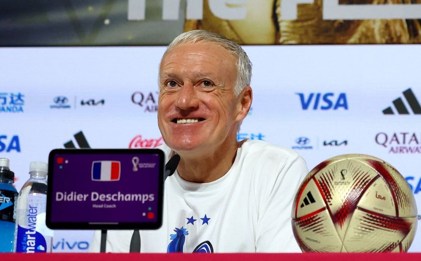 Deschamps diz que França chega sem grandes preocupações à decisão