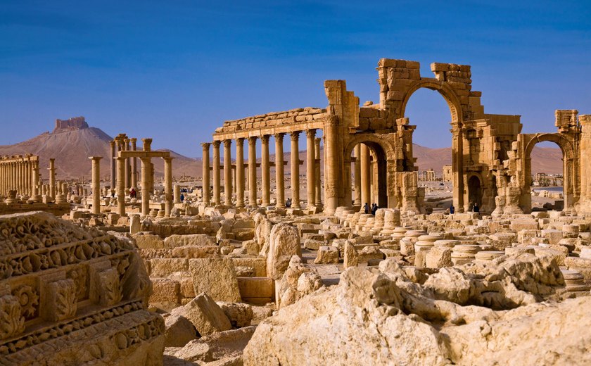 Jihadistas do Estado Islâmico reconquistam cidade de Palmira, na Síria